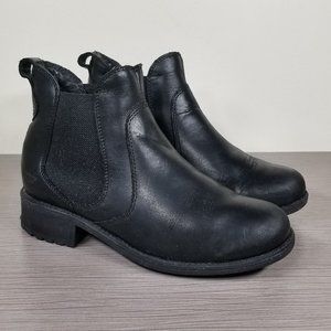 UGG Bonham Waterproof Chelsea Boot, Black Leather, Womens Size 7.5 M / 38.5